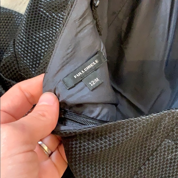 Full circle dress - Picture 5 of 5